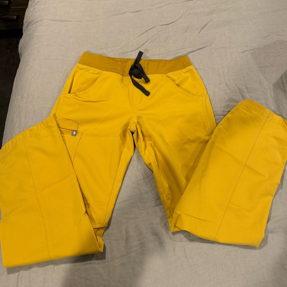 Fig scrub pants